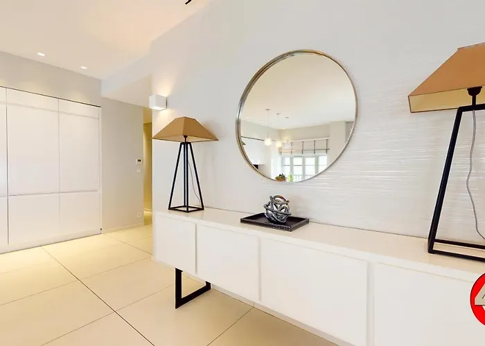 The Pool House Apartment *