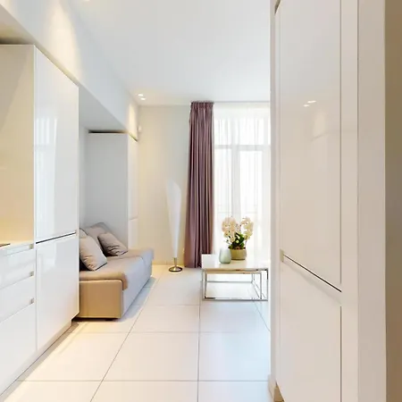 Apartment The Pool House Cannes