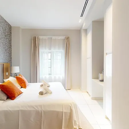 The Pool House Cannes