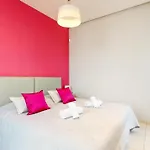 The Pool House Апартаменты