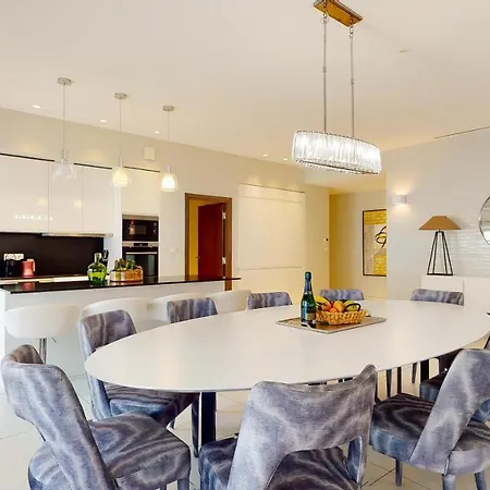 Apartment The Pool House Cannes